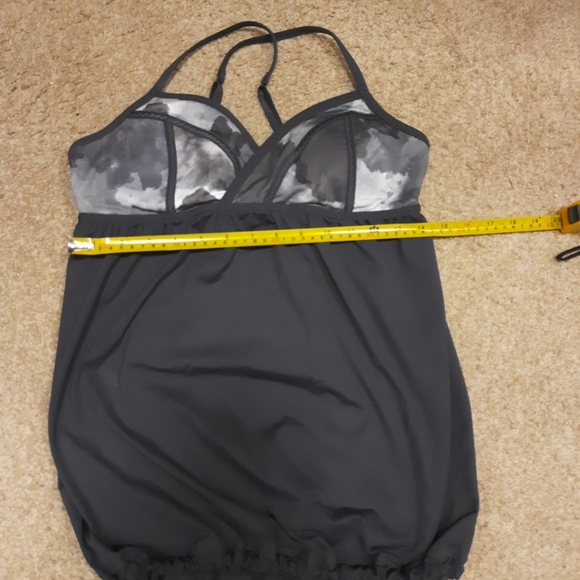 Lululemon Rehearsal Tank Black White Coal Tinted Canvas Super Women’s Sz 8 - Picture 8 of 11